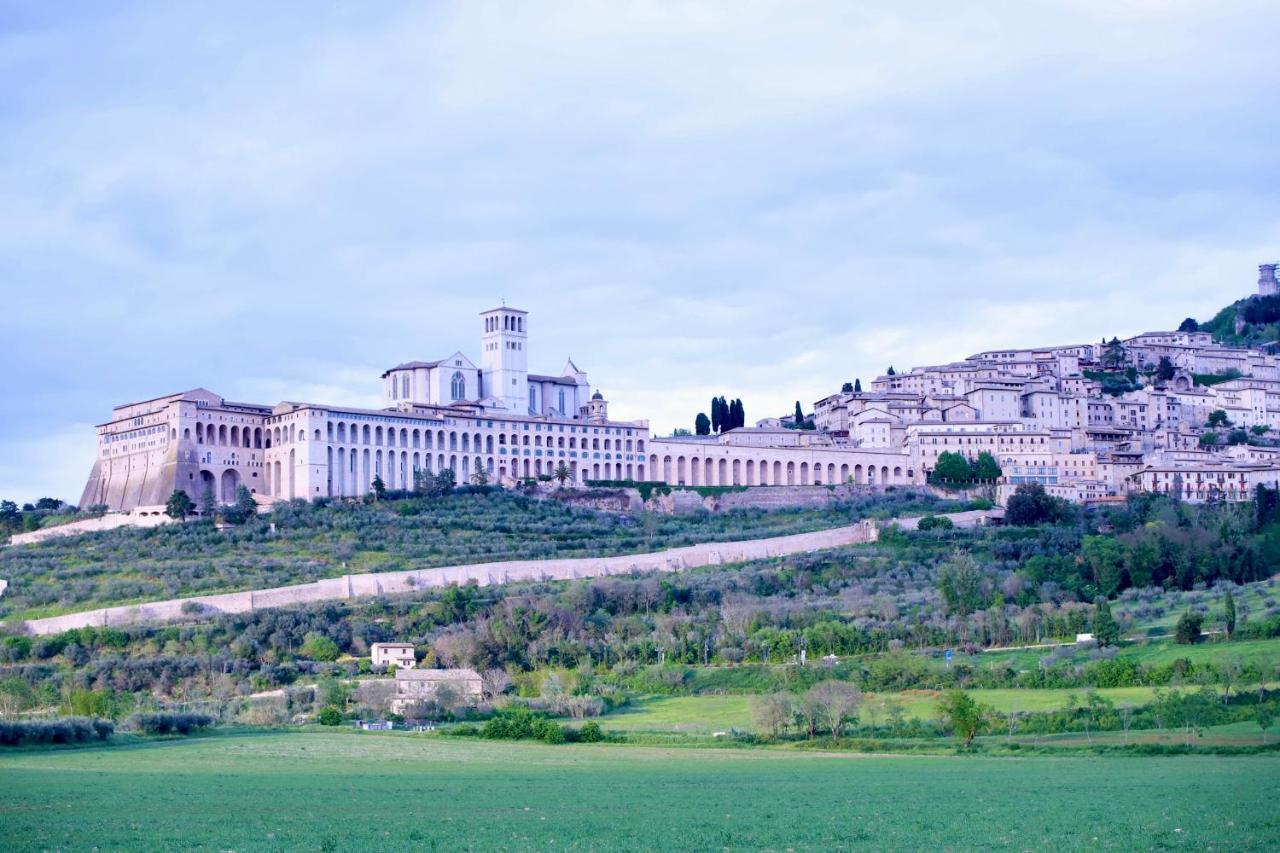 Appartamento Viale Patrono D'Italia أسيسي المظهر الخارجي الصورة